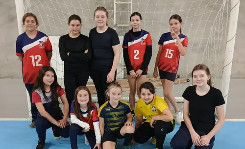 Futsal feminino cresce em São Bento do Sul e amplia oportunidades para meninas no esporte
