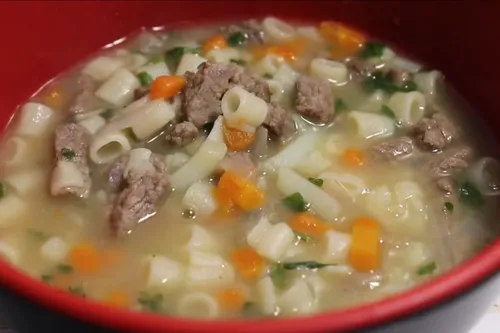 (VÍDEO) Receita da Semana: Sopa de patinho