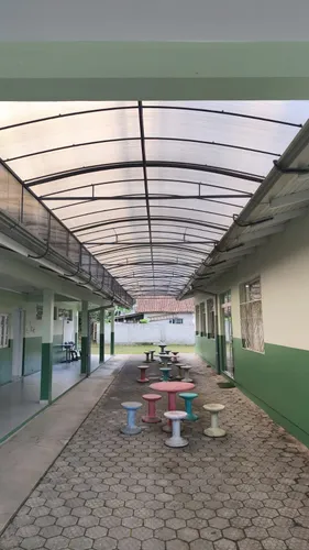 Secretaria de Educação inicia reforma e instalação de novos toldos em escolas de São Bento do Sul
