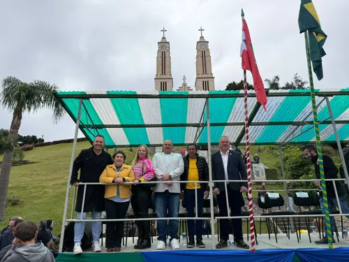 Câmara prestigia tradicional Desfile Cívico da Independência
