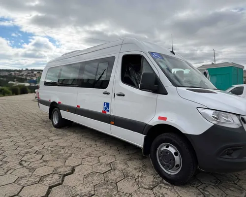 Papanduva ganha van zero quilômetro