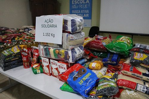 Imagem para matéria Ação solidária arrecada mais de uma tonelada de alimentos 